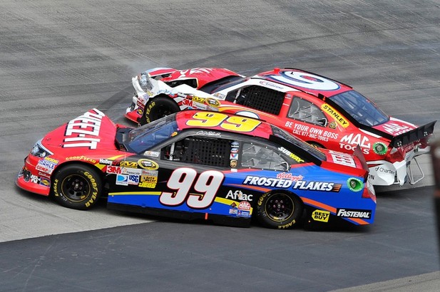 NASCAR, 2012 Food City 500, завал, другой вид