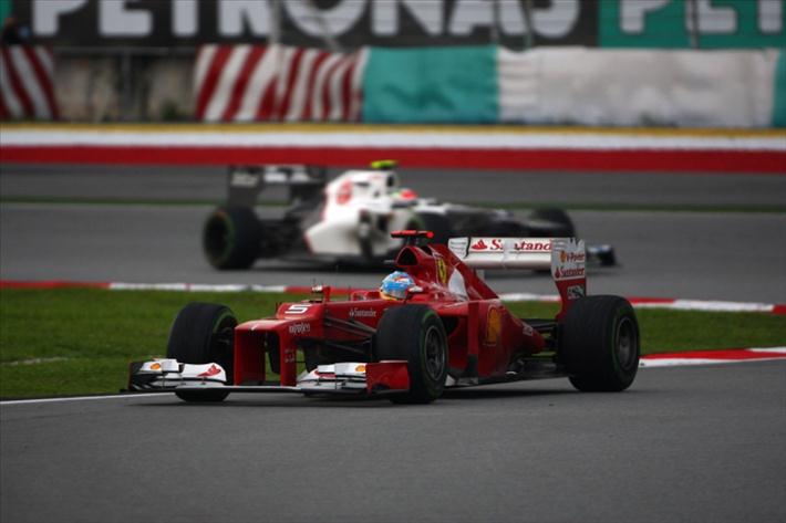 Formula-1, Гран При Малайзии 2012, Алонсо и Перес Formula-1, Гран При Малайзии 2012, Алонсо и Перес