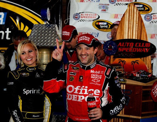 NASCAR, 2012 Auto Club 400, победитель гонки Тони Стюарт
