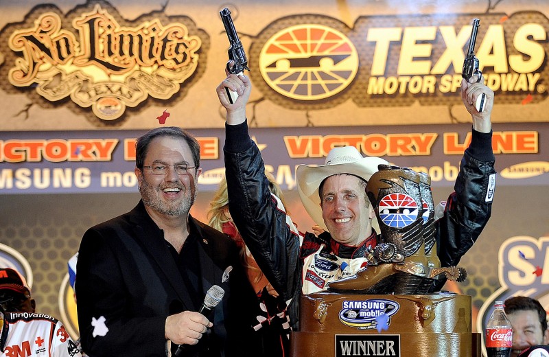 NASCAR, 2012 Samsung Mobile 500, Победитель гонки Грег Биффл