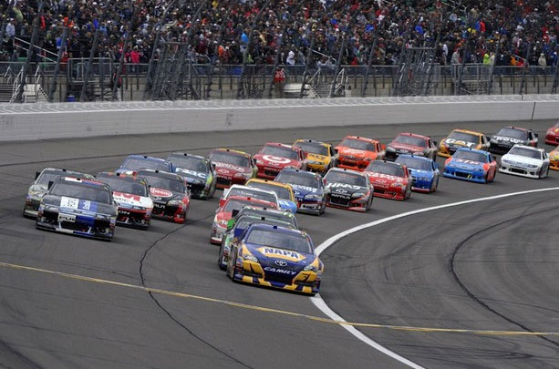NASCAR, 2012 STP 400, Старт гонки NASCAR, 2012 STP 400, Старт гонки