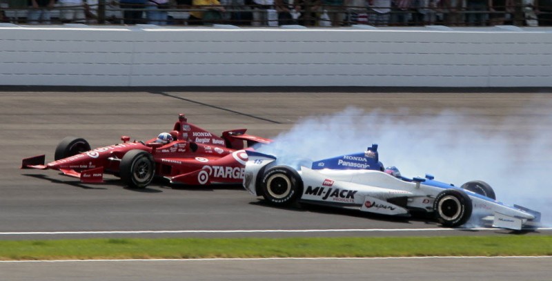 IndyCar, 2012 Indianapolis 500, Дарио Франкитти, Такума Сато, Авария на последнем круге IndyCar, 2012 Indianapolis 500, Дарио Франкитти, Такума Сато, Авария на последнем круге