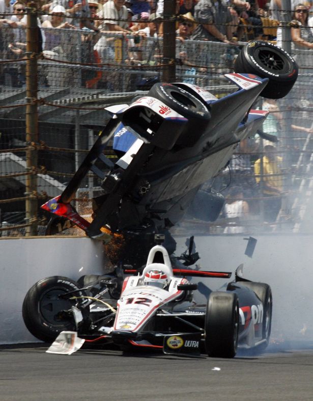 IndyCar, 2012 Indianapolis 500, Уилл Пауэр, Майк Конвей, Авария IndyCar, 2012 Indianapolis 500, Уилл Пауэр, Майк Конвей, Авария