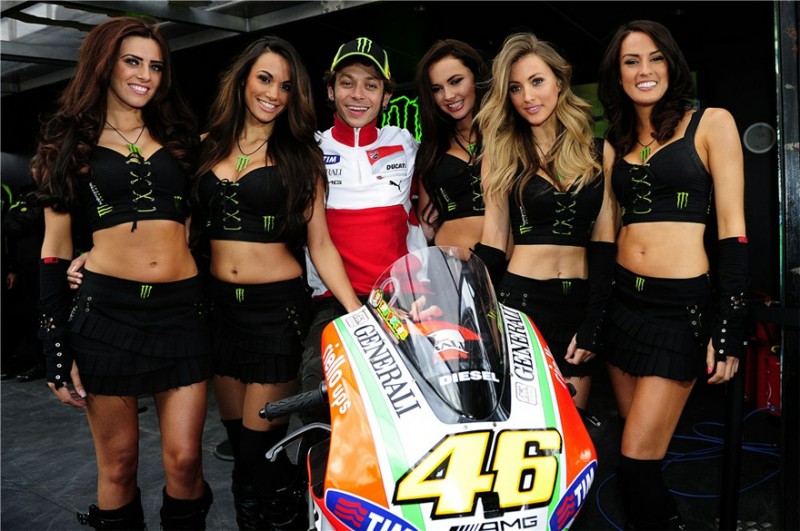 MotoGP, Гран При Франции 2012, Валентино Росси, Местный колорит MotoGP, Гран При Франции 2012, Валентино Росси, Местный колорит