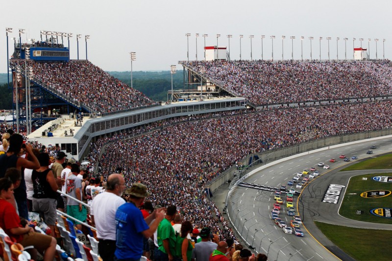 NASCAR, 2012 Quaker State 400, Вид на трассу