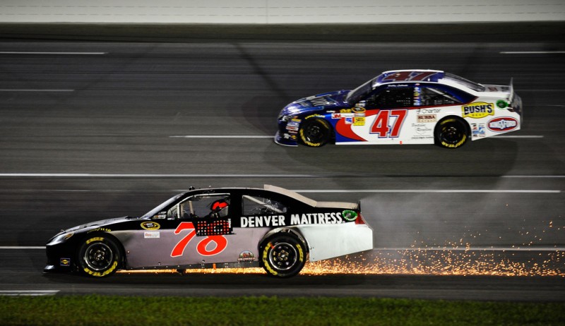 NASCAR, 2012 Quaker State 400, Реган Смит