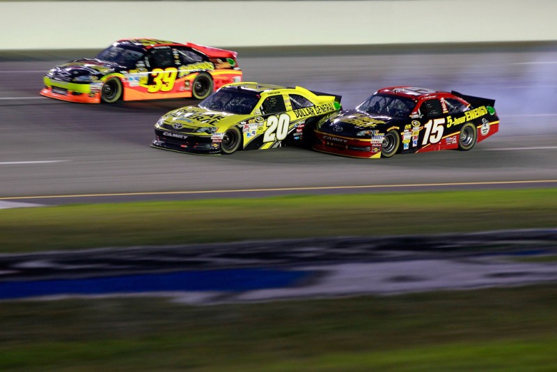 NASCAR, 2012 Quaker State 400, Райан Ньюман, Клинт Бойер, Джои Логано