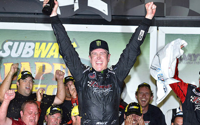 Kurt Busch victory lane Daytona2 NWide 2012