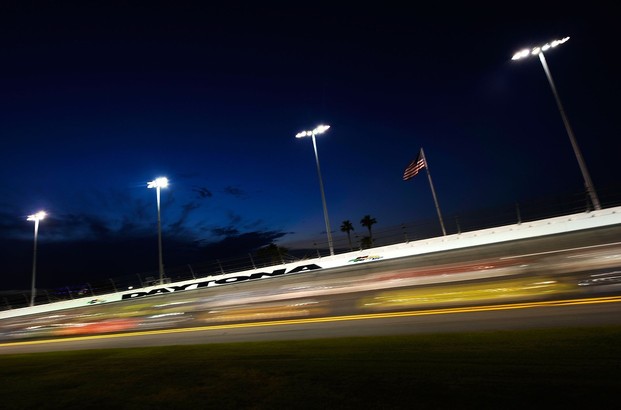 621x11-Cup2012-Daytona2-oilpic