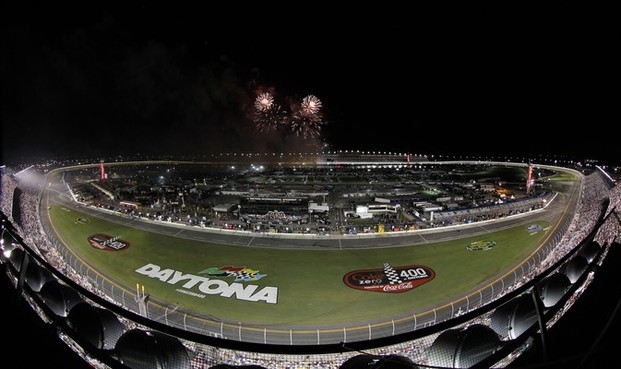 621x48-Cup2012-Daytona2-salute