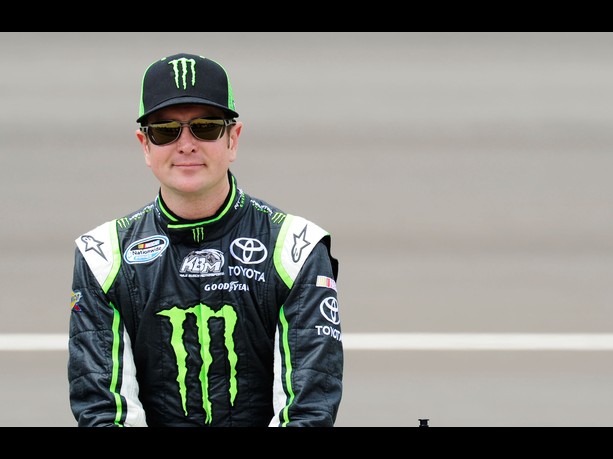 613x459-37-51-BROOKLYN 2012 Kurt Busch