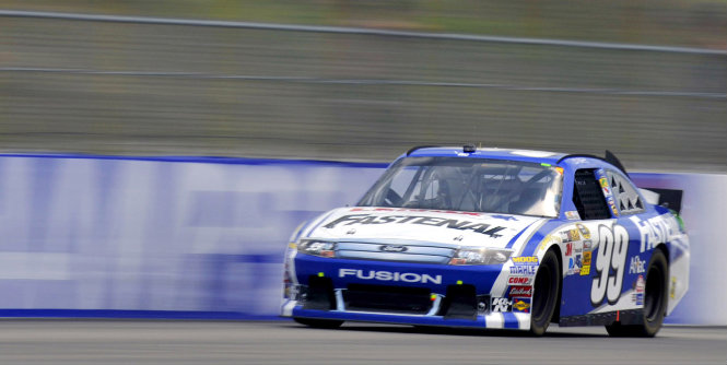 Carl Edwards admits he faces an uphill battle to make it into the Chase field after finishing 18th at New Hampshire