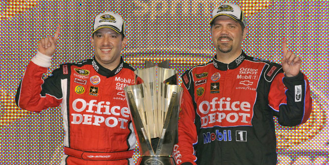 Darian Grubb won the title with Tony Stewart but won't be around to defend ... Grubb was let go a couple weeks later. (Autostock) 