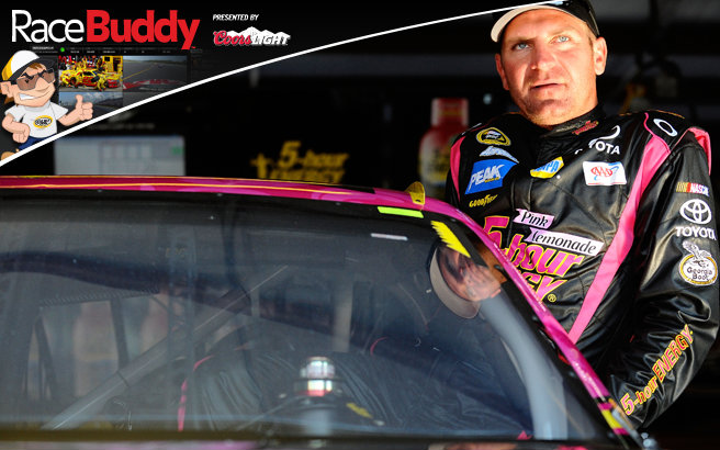 Clint Bowyer is out to win the Chase race at 'Dega for the third year in a row and inch closer to the top spot in points. He rolls off third.