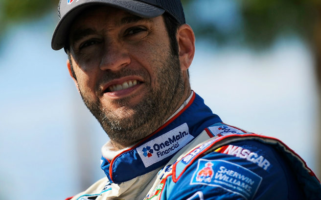 Leaving a legacy - Championship or not, there's absolutely no reason for Elliott Sadler to feel disappointed with the two-year [so far] Nationwide stint that has rejuvenated his career.