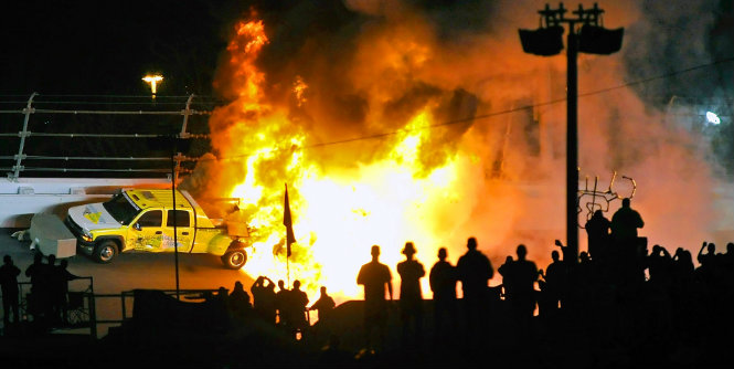 Juan Montoya made an explosive memory at 2012 Daytona 500, but perhaps his holiday gift can help him scrub it away.