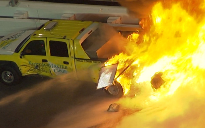 There was a frantic finish in the season opener at a lengthy Daytona 500, where Matt Kenseth walked away with the victory and Juan Montoya ran into trouble on the track.