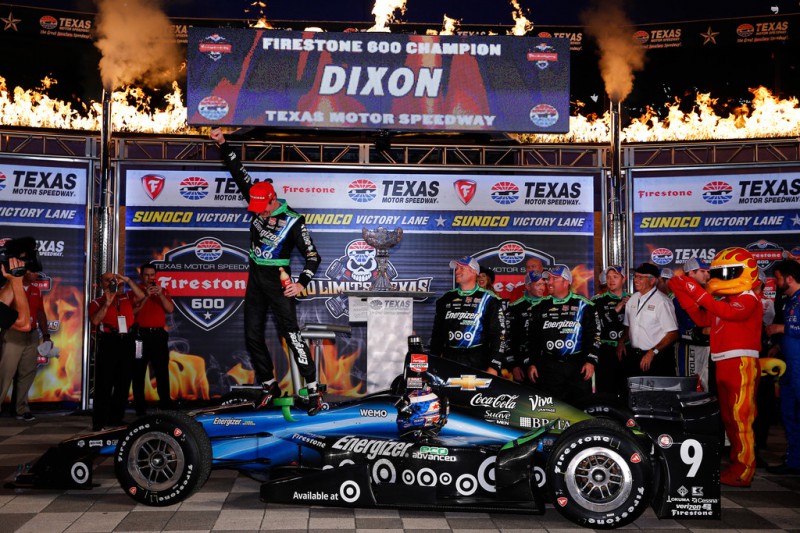 Scott Dixon of New Zealand, driver of the #9 Energizer Chevrolet, celebrates in victory lane after winning the Verizon IndyCar Series Firestone 600 at Texas Motor Speedway on June 6, 2015 in Fort Worth, Texas. 