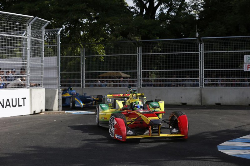 2015 Visa London ePrix. 2015 Visa London ePrix.