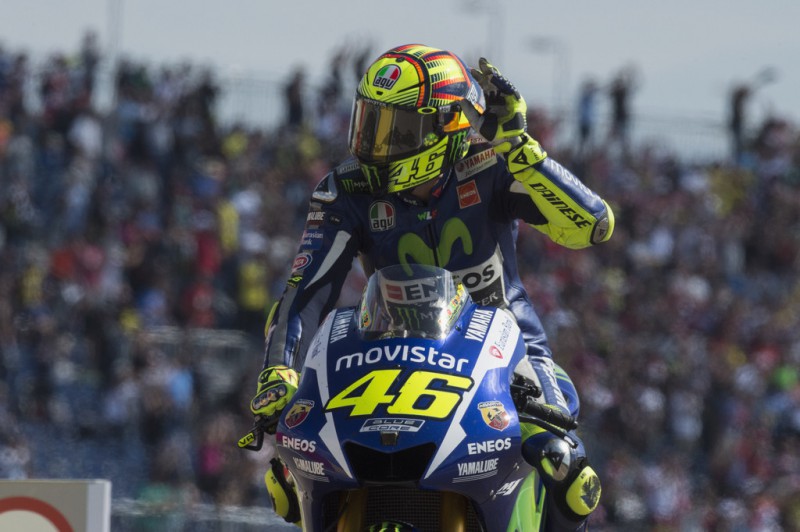 Valentino Rossi of Italy and Movistar Yamaha MotoGP celebrates the third place at the end of the MotoGP race during the MotoGP of Spain - Race at Motorland Aragon Circuit on September 27, 2015 in Alcaniz, Spain. Valentino Rossi of Italy and Movistar Yamaha MotoGP celebrates the third place at the end of the MotoGP race during the MotoGP of Spain - Race at Motorland Aragon Circuit on September 27, 2015 in Alcaniz, Spain.