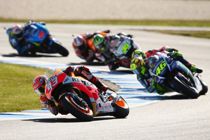 Marc Marquez of Spain and the Repsol Honda Team leads competitors during the 2015 MotoGP of Australia at Phillip Island Grand Prix Circuit on October 18, 2015 in Phillip Island, Australia. Marc Marquez of Spain and the Repsol Honda Team leads competitors during the 2015 MotoGP of Australia at Phillip Island Grand Prix Circuit on October 18, 2015 in Phillip Island, Australia.
