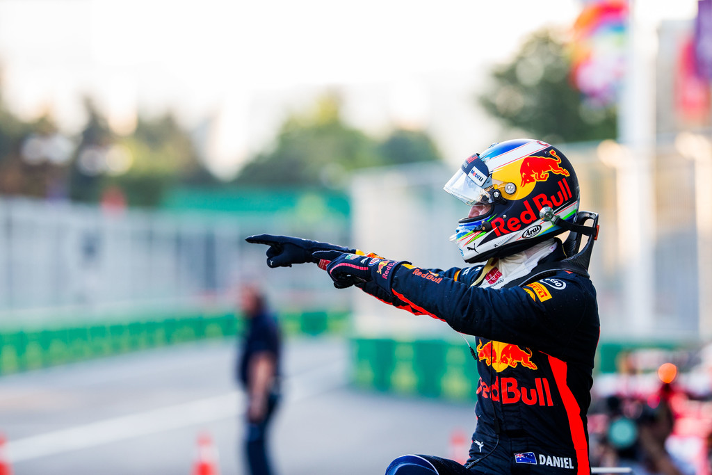 Daniel Ricciardo of Australia and Red Bull Racing during the Azerbaijan Formula One Grand Prix at Baku City Circuit on June 25, 2017 in Baku, Azerbaijan. Daniel Ricciardo of Australia and Red Bull Racing during the Azerbaijan Formula One Grand Prix at Baku City Circuit on June 25, 2017 in Baku, Azerbaijan.