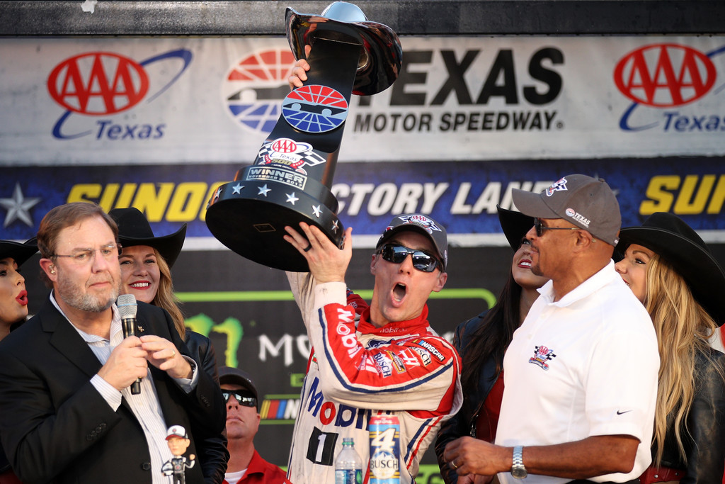 Kevin Harvick, driver of the #4 Mobil 1 Ford, celebrates in Victory Lane after winning the Monster Energy NASCAR Cup Series AAA Texas 500 at Texas Motor Speedway on November 5, 2017 in Fort Worth, Texas. Kevin Harvick, driver of the #4 Mobil 1 Ford, celebrates in Victory Lane after winning the Monster Energy NASCAR Cup Series AAA Texas 500 at Texas Motor Speedway on November 5, 2017 in Fort Worth, Texas.