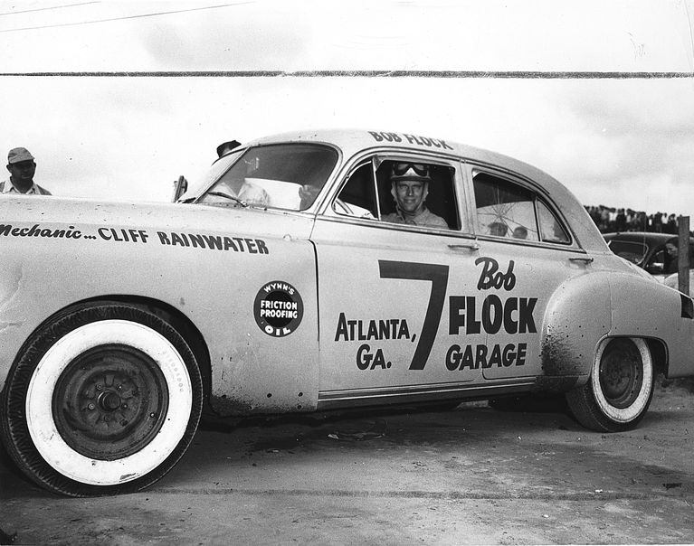 NASCAR Strictly Stock Series, Flock No. 7 Oldsmobile. NASCAR Strictly Stock Series, Flock No. 7 Oldsmobile.